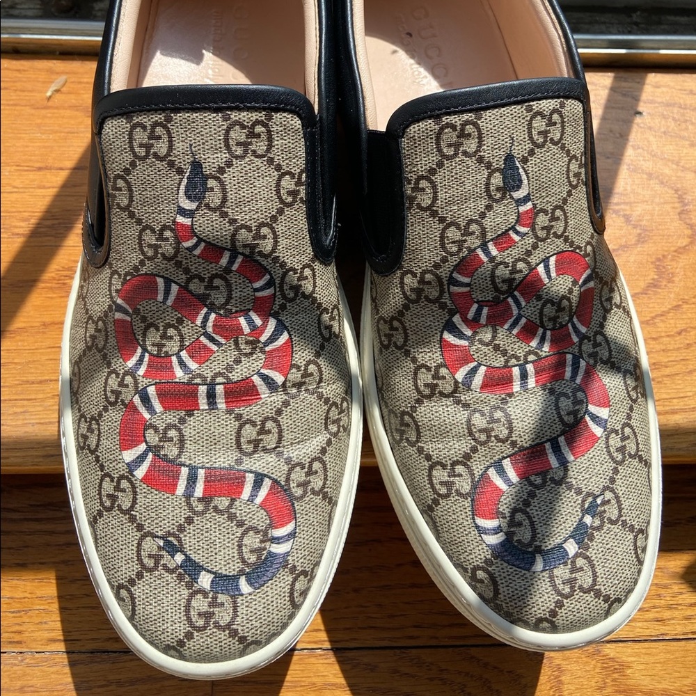 Men’s perfect condition Gucci slide sneakers | Authentic Gucci